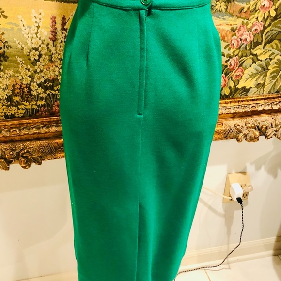 Kasper & Company A.S.L. Women's 100% Wool Suit - Picture 5 of 7